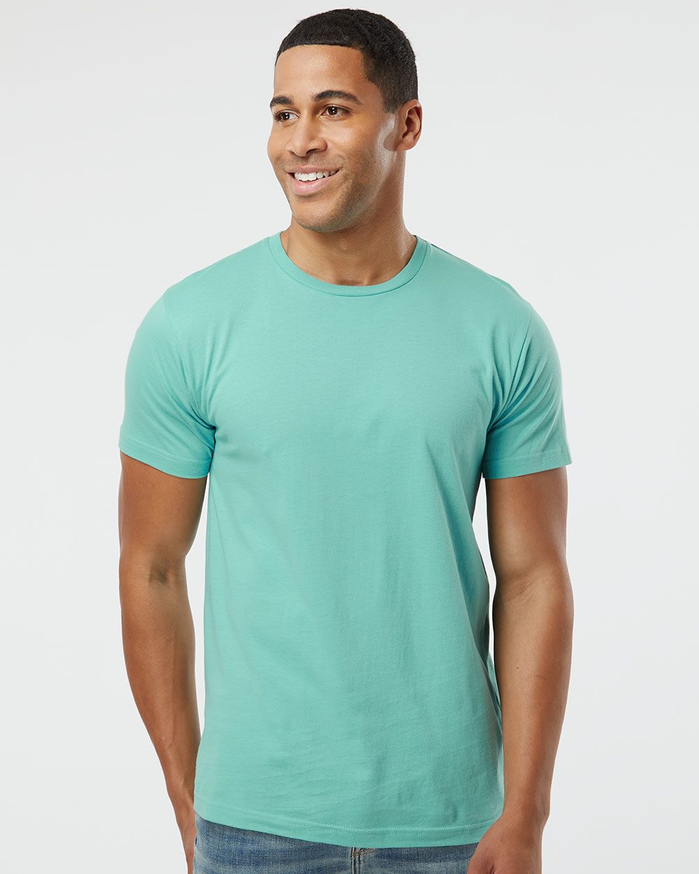 LAT 6901 Fine Jersey Tee
